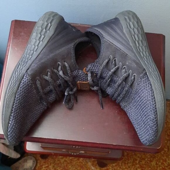 New Balance Suede Leather Fabric Walking Shoe Sneaker Size 8 - Picture 3 of 9